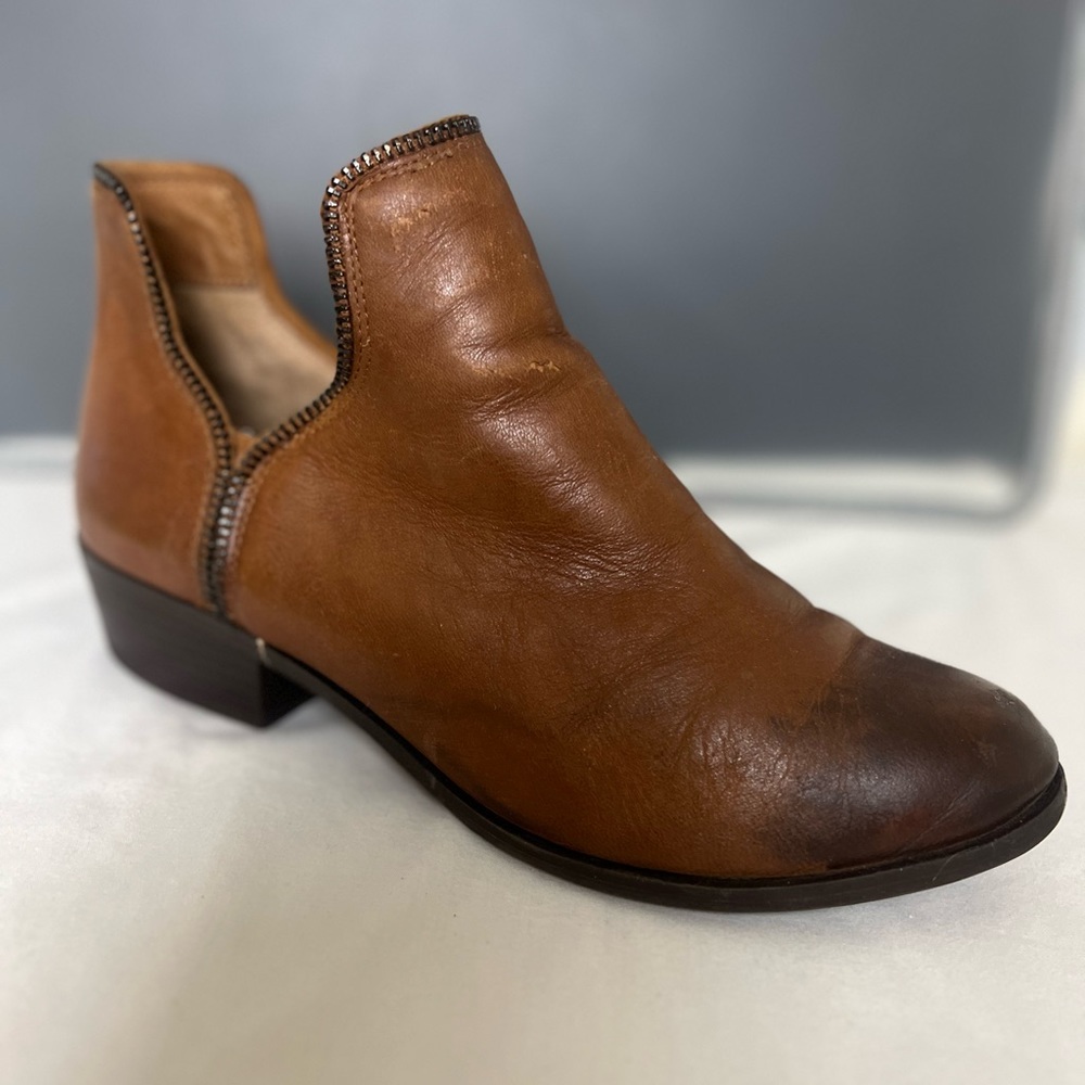 BCBGenration Side Zipper(BG Crush Ankle Boots) Booties Brown 9M